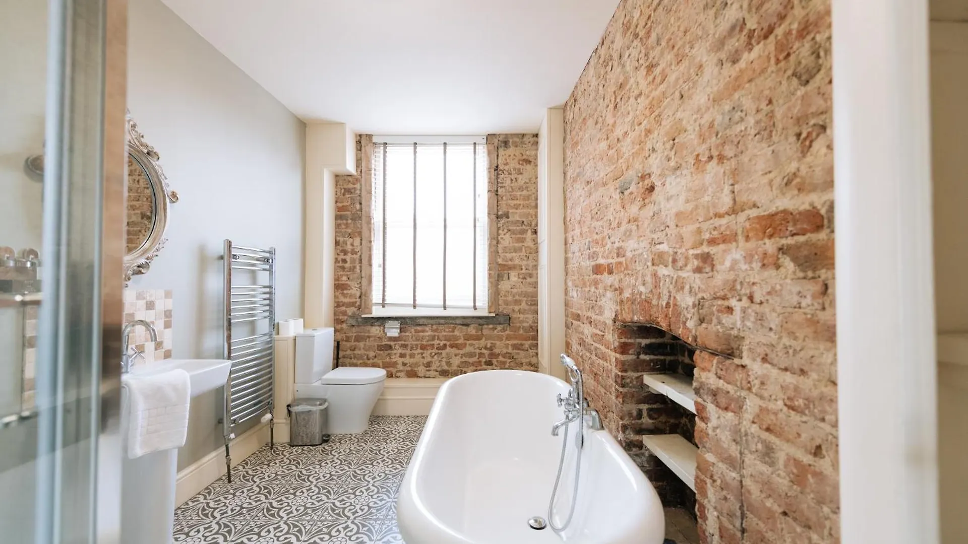 **** Pensjonat The Crown Pub & Guesthouse Londyn Wielka Brytania