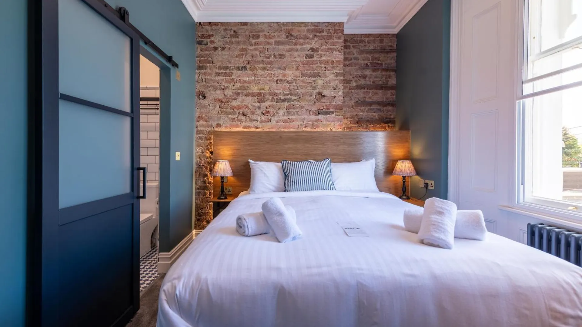 Maison d'hôtes The Crown Pub & Guesthouse Londres